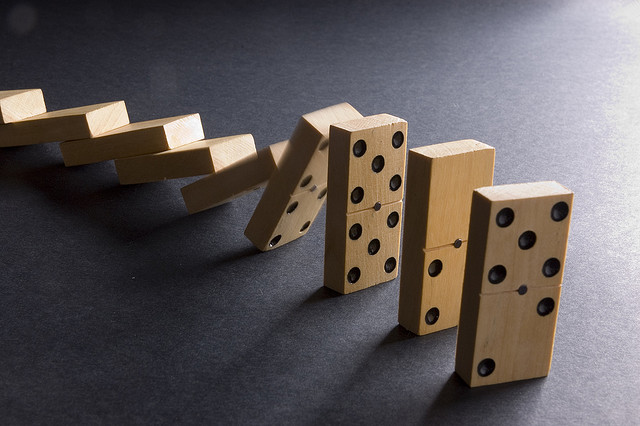 efecto-wifi-domino_causa_efecto
